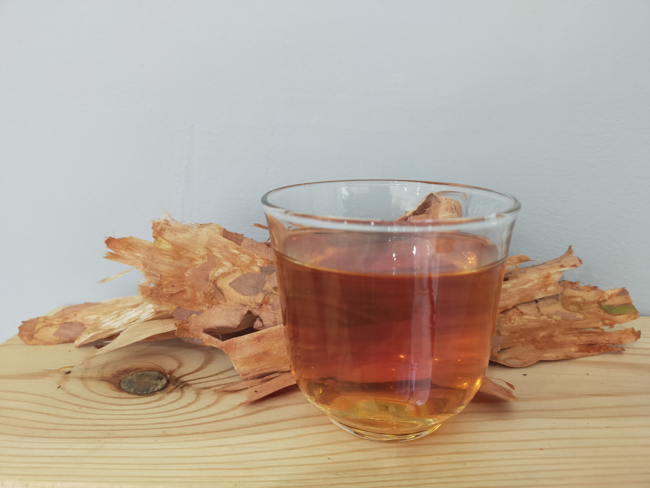 赤松樹皮茶｜松葉の デトックス