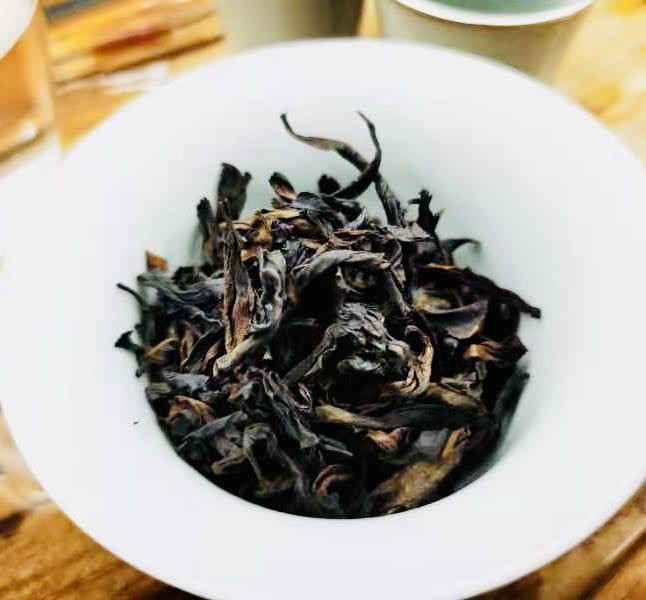 【無農薬・完全オーガニック】3種から選べる最高峰高級中国茶 武夷岩茶