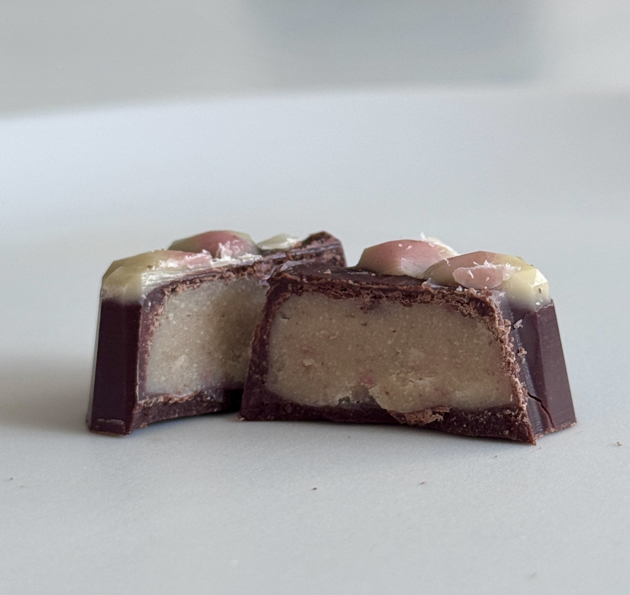 【オーガニック率99%のローチョコレート】桜のボンボンショコラ