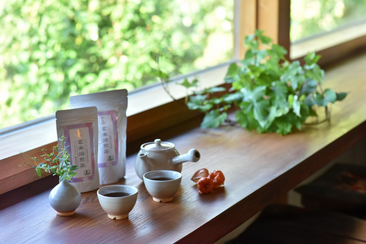 オーガニック玄米焙煎茶｜奇跡のお米で作るノンカフェインの有機玄米茶