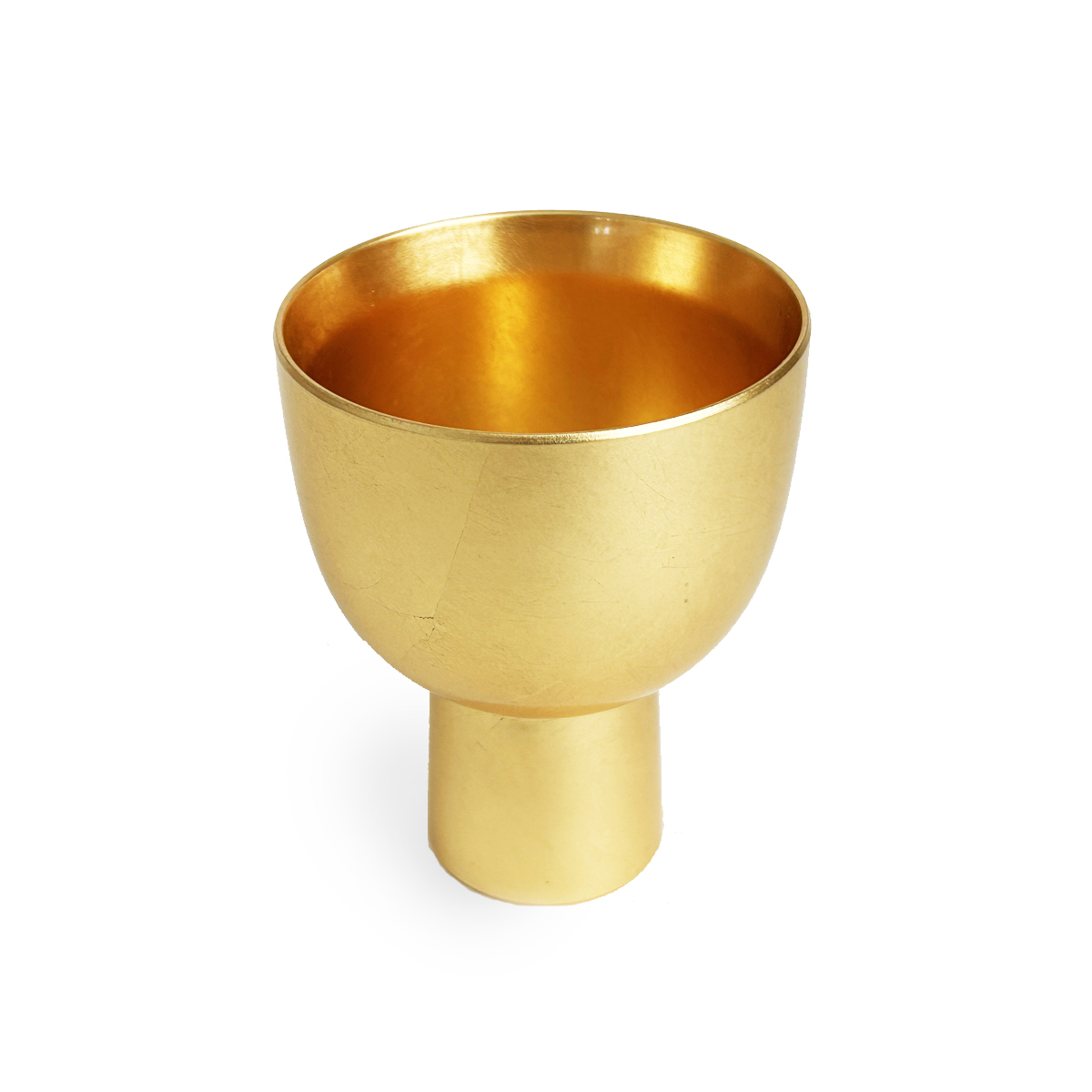 本金箔の酒器】職人が一枚ずつ貼る金箔が輝く、軽くて口当たり